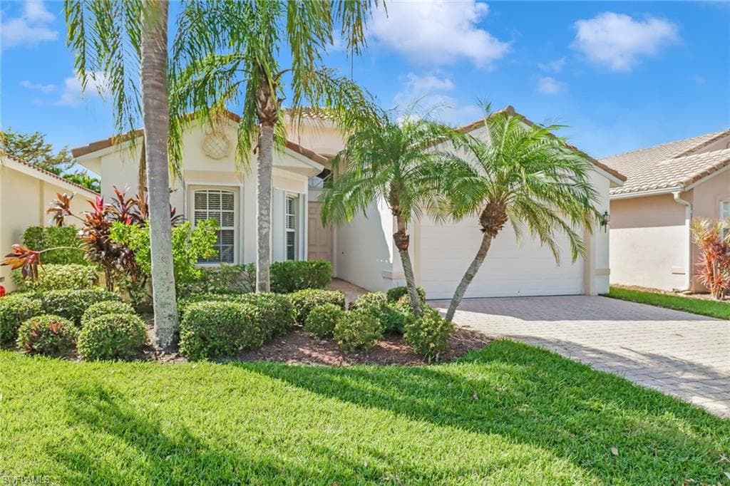 9373 Springview LOOP ESTERO, FL 33928