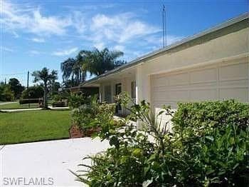 2205 Channel WAY NORTH FORT MYERS, FL 33917