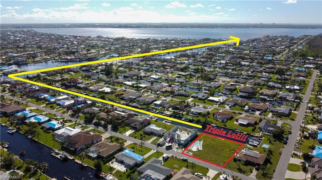 164 SW 52nd TER CAPE CORAL, FL 33914