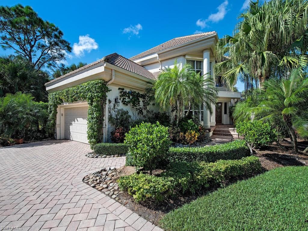 3342 Montara DR W BONITA SPRINGS, FL 34134