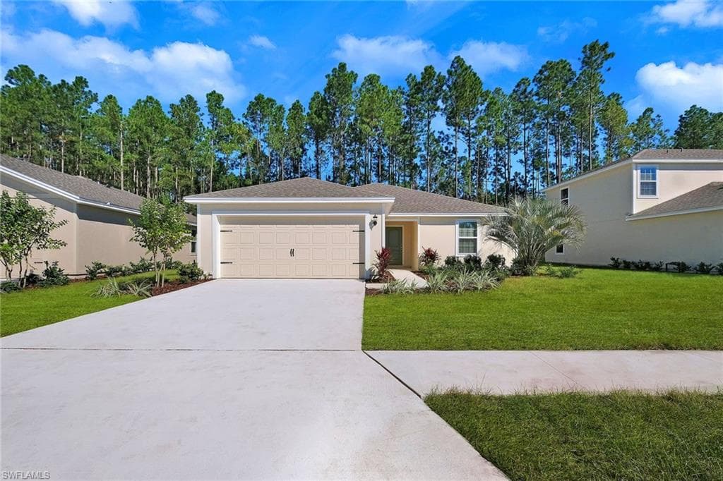 809 Franklin CT IMMOKALEE, FL 34142