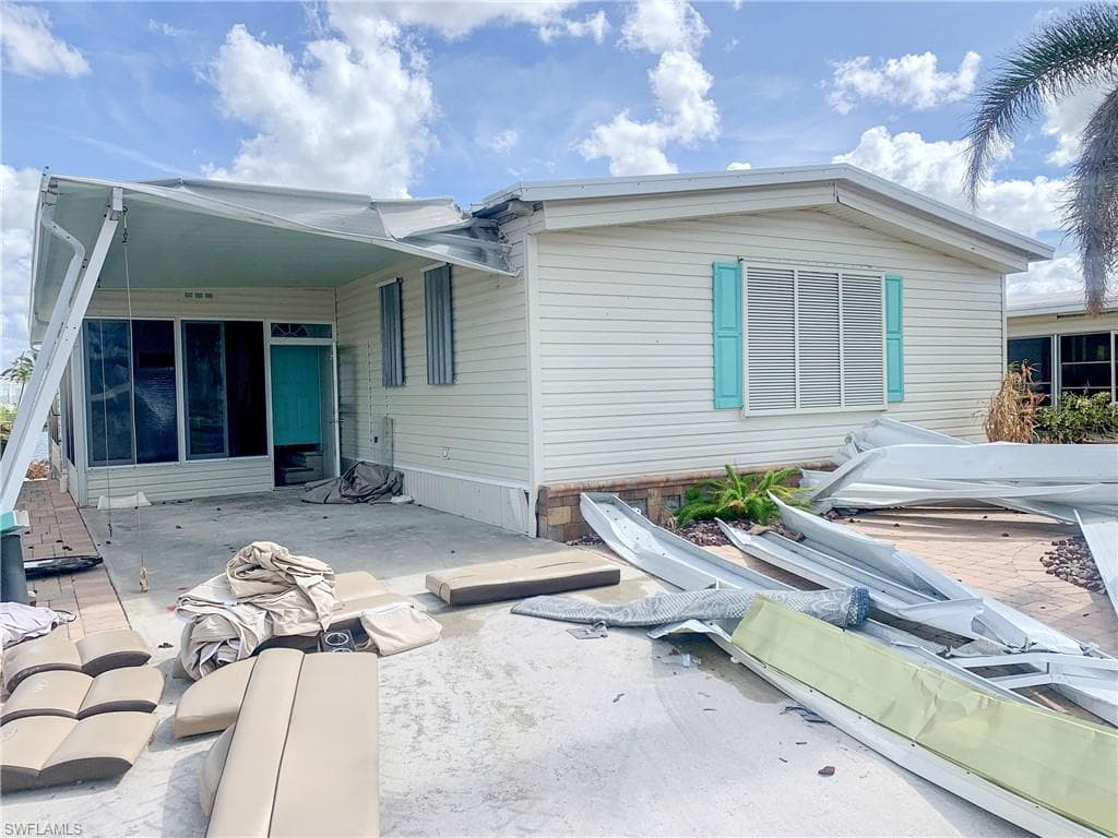 17571 Bryan CT FORT MYERS BEACH, FL 33931