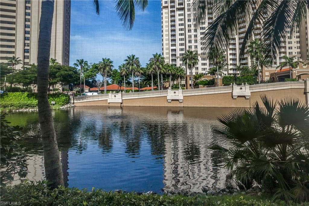 6519 Crown Colony PL S 2102 NAPLES, FL 34108