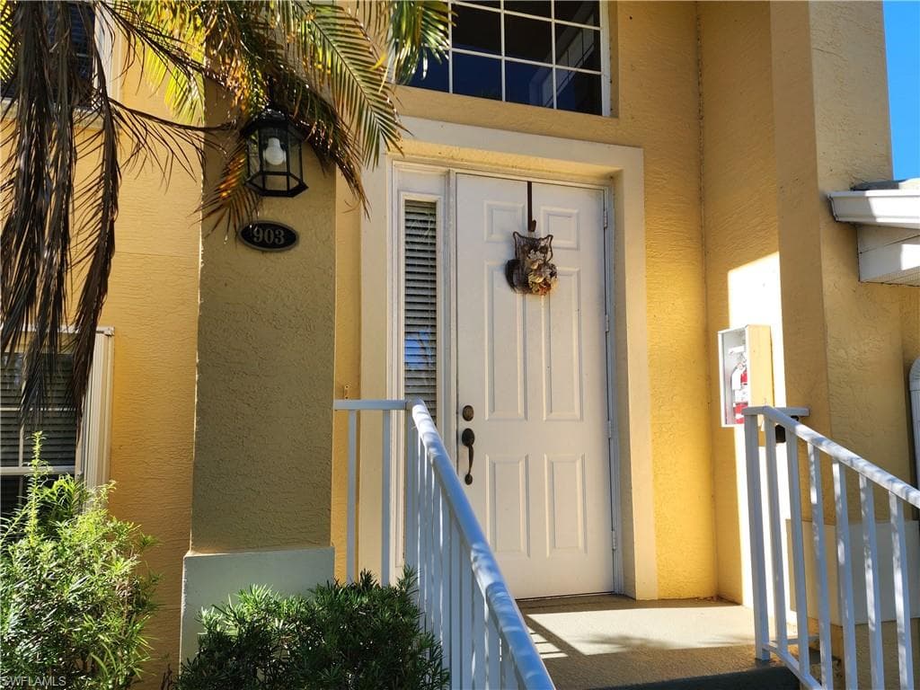 8315 Big Acorn CIR 9-C 903 NAPLES, FL 34119