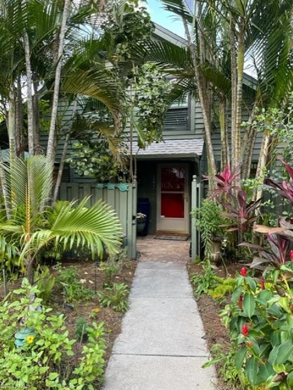 1277 Solana RD D-2 NAPLES, FL 34103