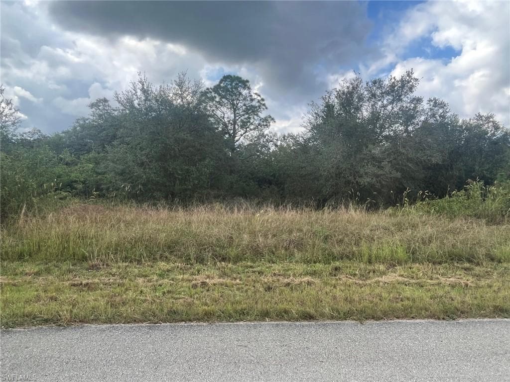 1813 Canton AVE LEHIGH ACRES, FL 33972