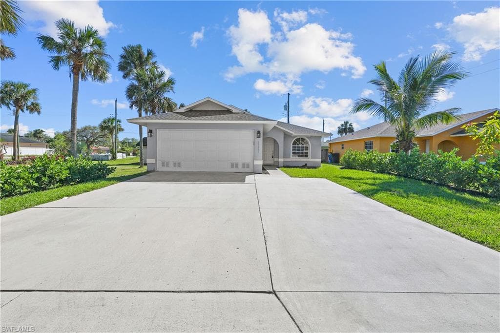 11536 McKenna AVE BONITA SPRINGS, FL 34135