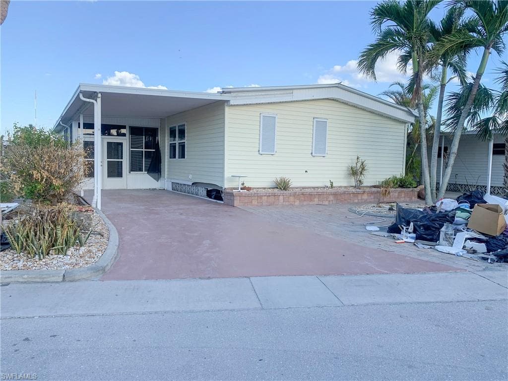 17581 Peppard DR FORT MYERS BEACH, FL 33931