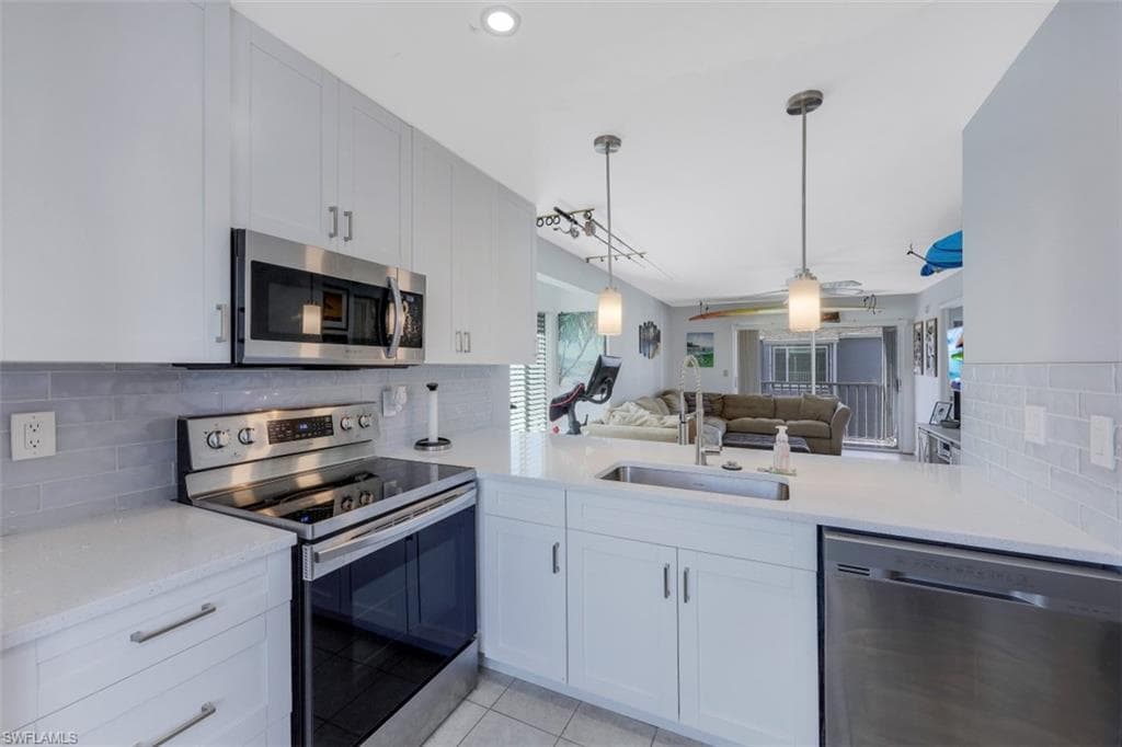2129 San Marco RD 6-201 MARCO ISLAND, FL 34145