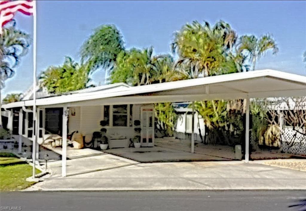 58 Nancy LN FORT MYERS BEACH, FL 33931