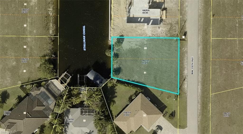 1206 NW 39th AVE CAPE CORAL, FL 33993