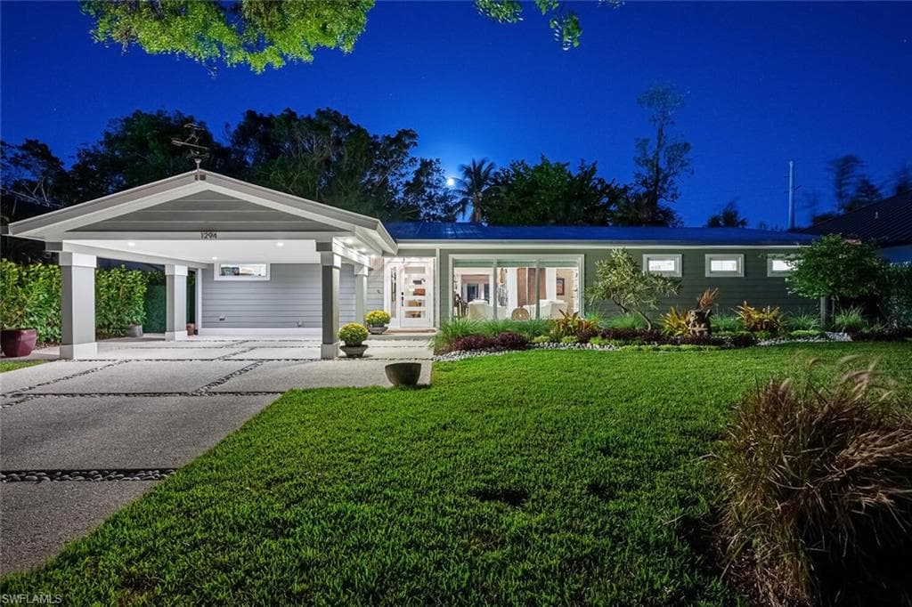 1294 13th ST N NAPLES, FL 34102