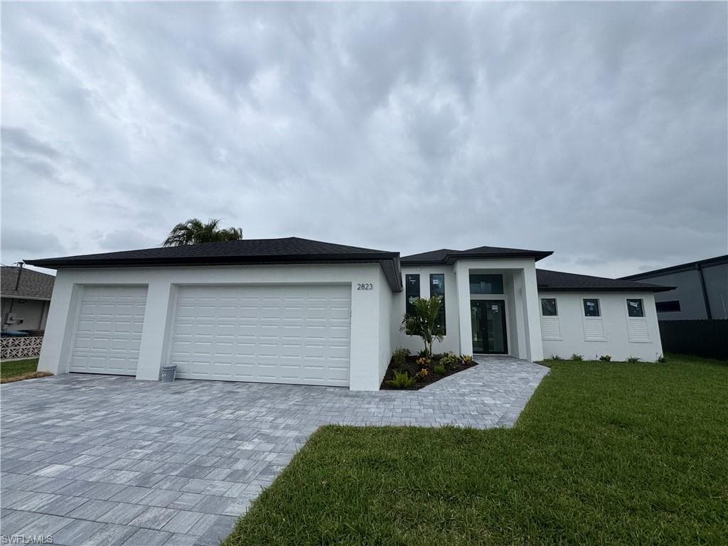 2823 SE 5th CT CAPE CORAL, FL 33904