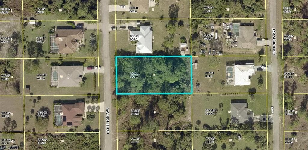 716 Hamilton AVE LEHIGH ACRES, FL 33972