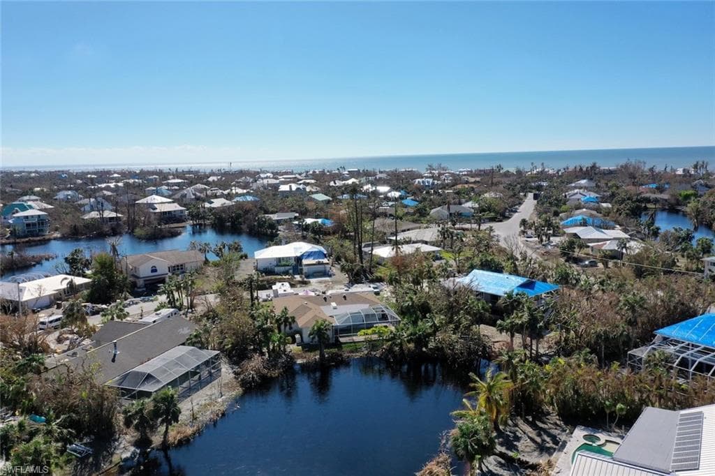 677 Durion CT SANIBEL, FL 33957