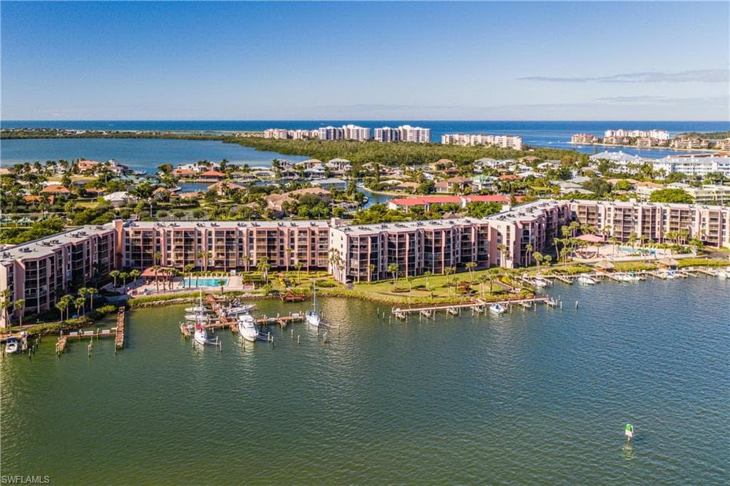 1085 Bald Eagle DR B404 MARCO ISLAND, FL 34145