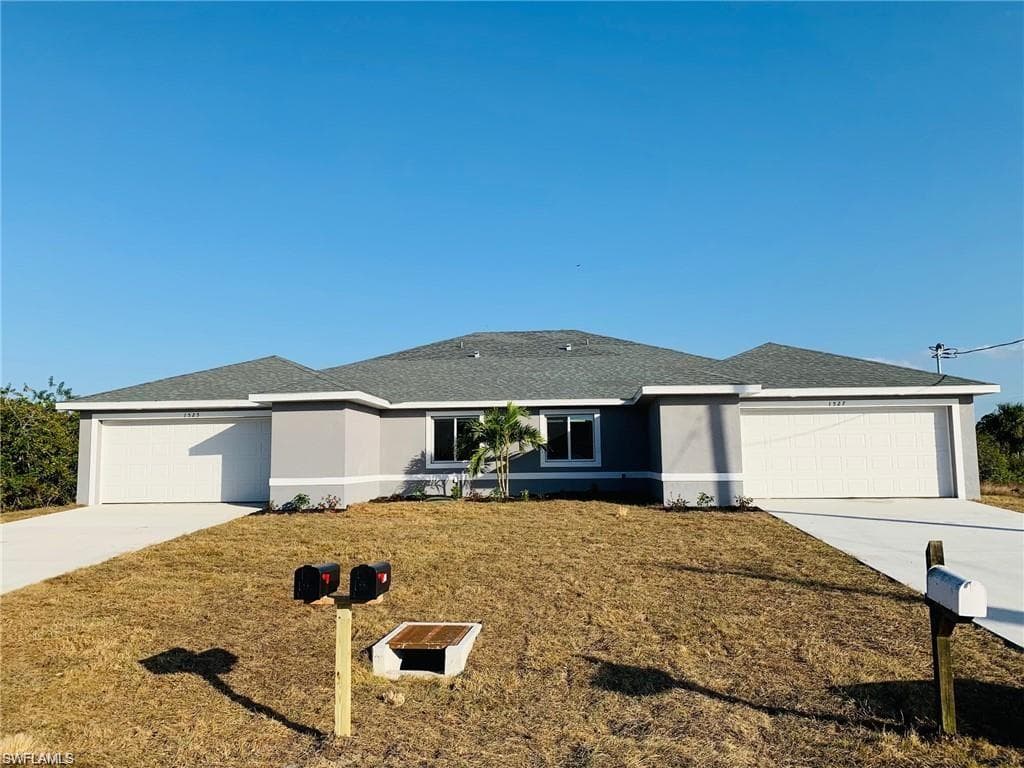 1580-1582 Gretchen AVE S LEHIGH ACRES, FL 33973