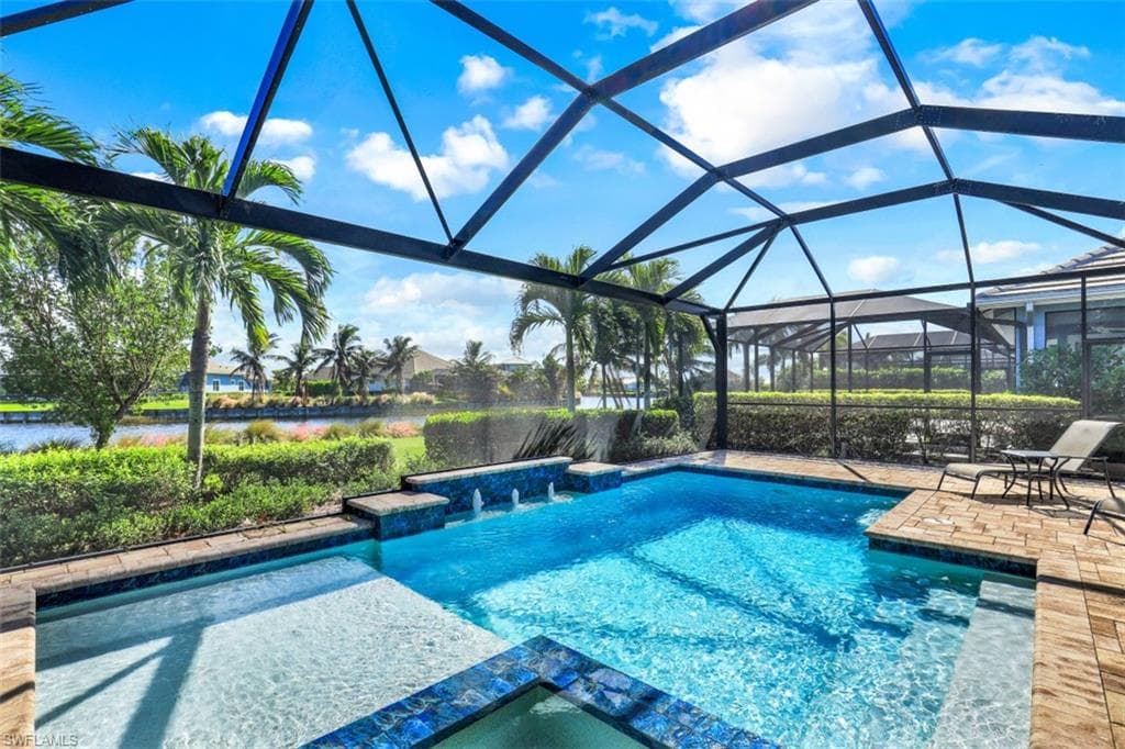 5856 Antigua WAY NAPLES, FL 34113