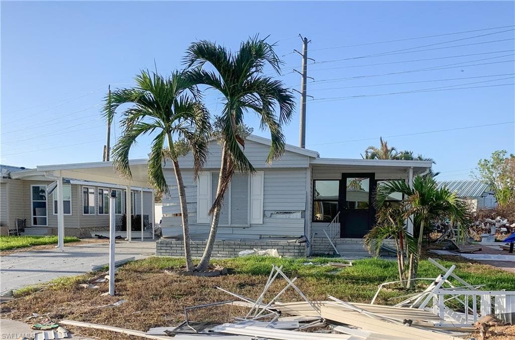 11130 Bayside LN FORT MYERS BEACH, FL 33931