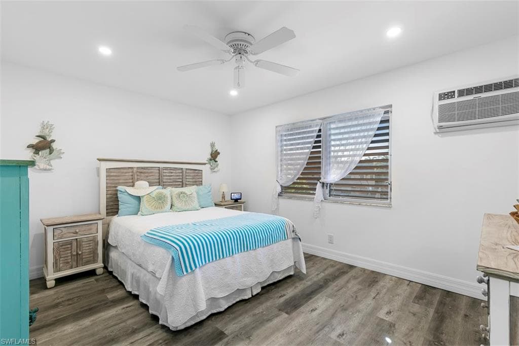 167 Collier BLVD S9 MARCO ISLAND, FL 34145