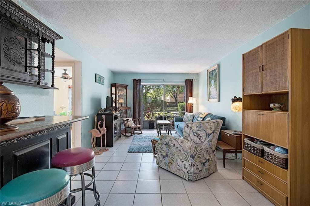 72 7th ST S 112 NAPLES, FL 34102
