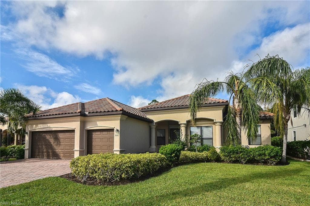 11006 Longwing DR FORT MYERS, FL 33912