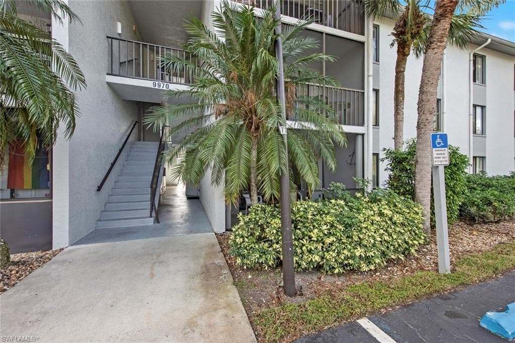 9970 Sailview CT 2 FORT MYERS, FL 33905