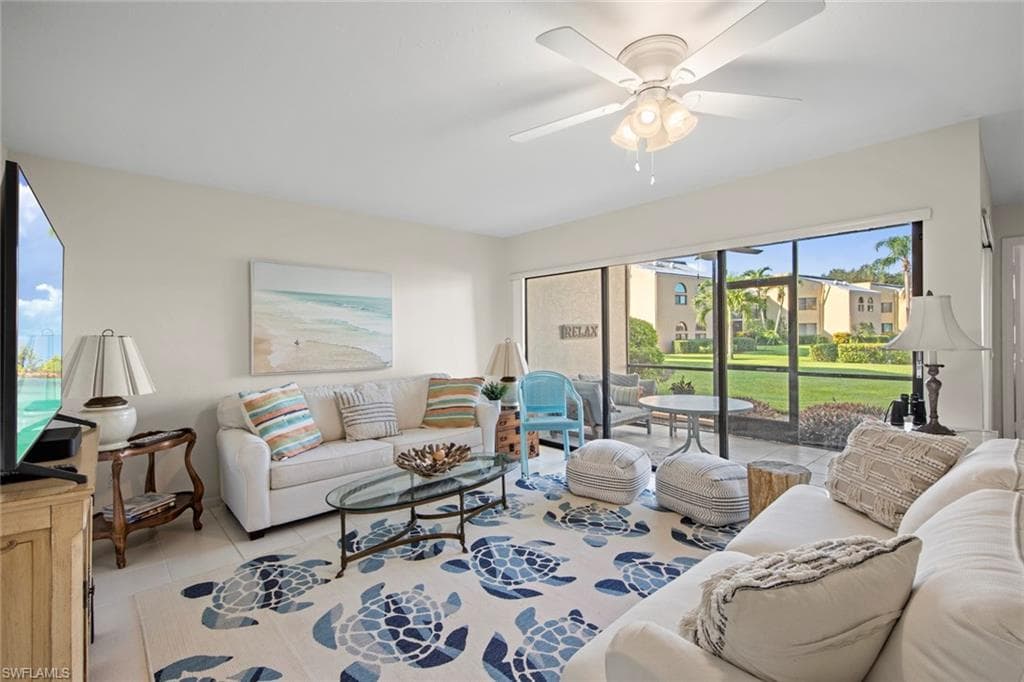 565 Beachwalk CIR T-102 NAPLES, FL 34108