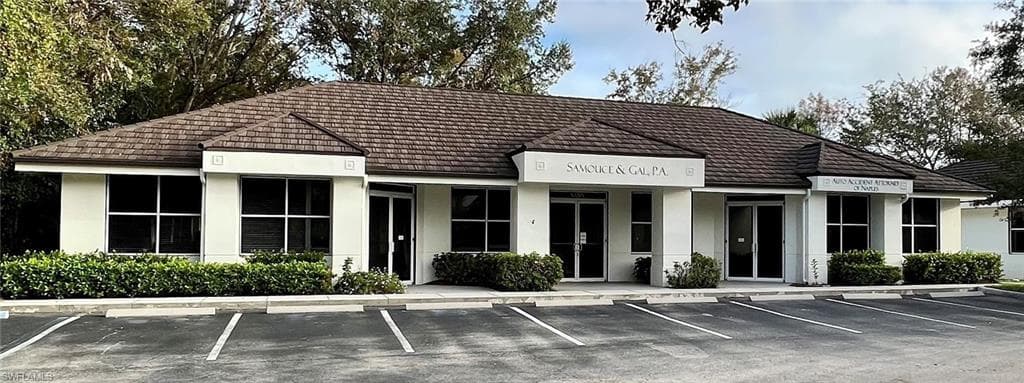 5405 Park Central CT C NAPLES, FL 34109
