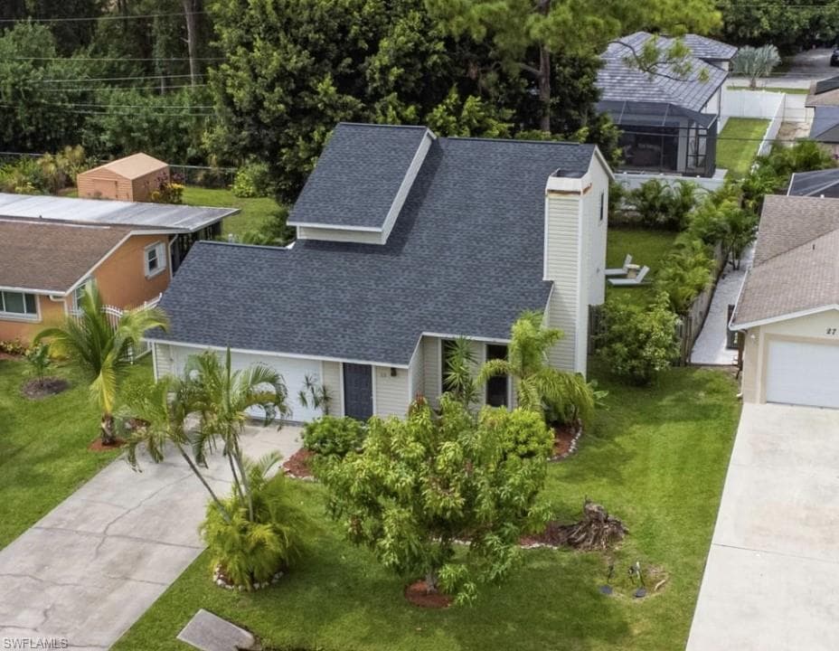 33 7th ST BONITA SPRINGS, FL 34134