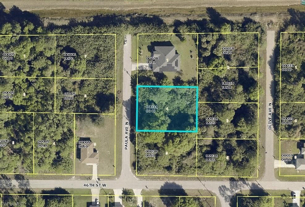 4602 Paula AVE N LEHIGH ACRES, FL 33971