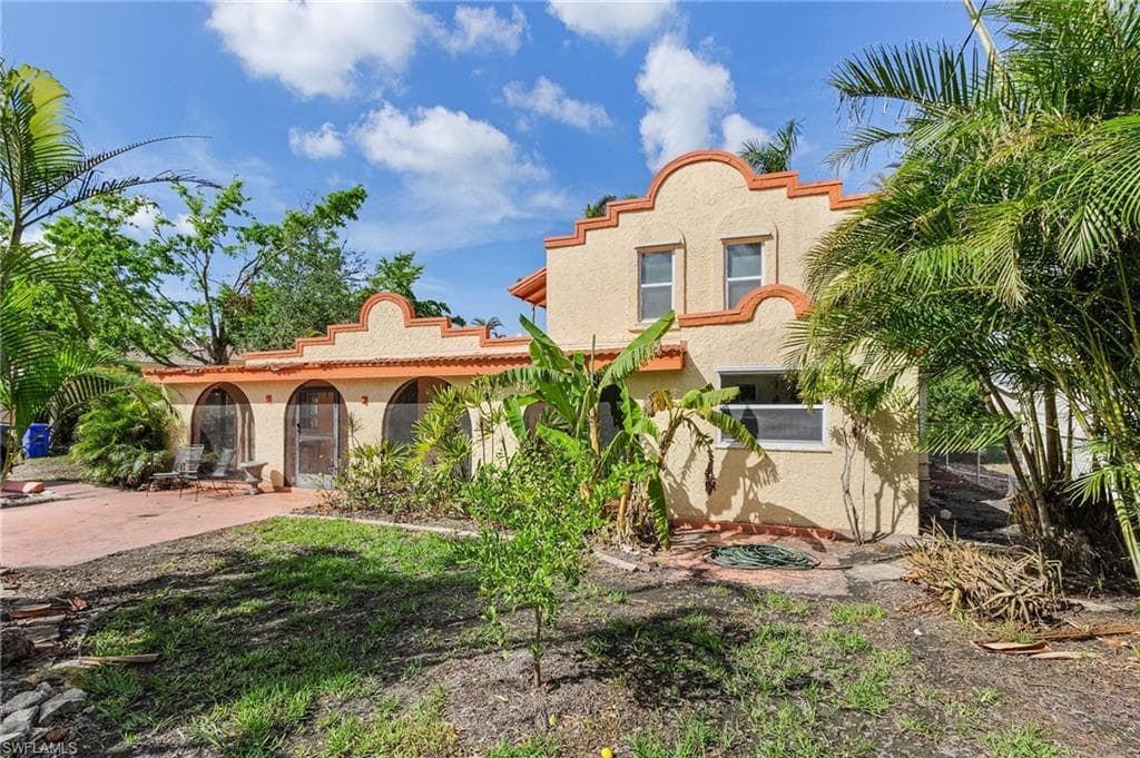 2656 Shriver DR FORT MYERS, FL 33901