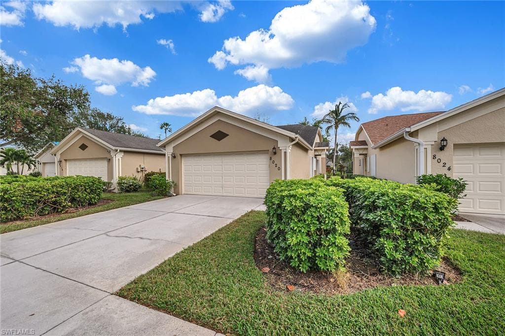 8020 Sivon WAY 904 NAPLES, FL 34119