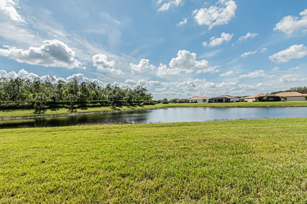 10248 Prato DR FORT MYERS, FL 33913