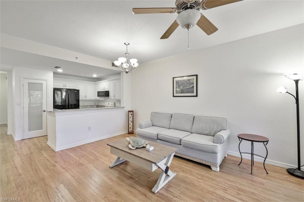 4520 Botanical Place CIR 203 NAPLES, FL 34112