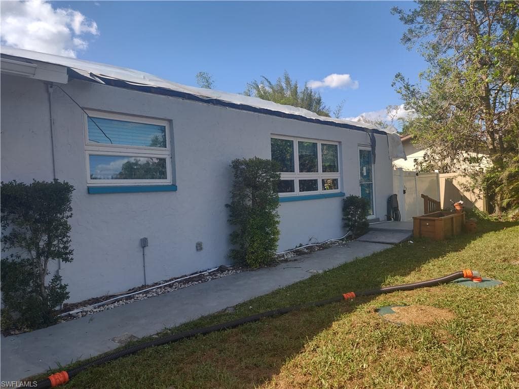1921 Flamingo DR NORTH FORT MYERS, FL 33917
