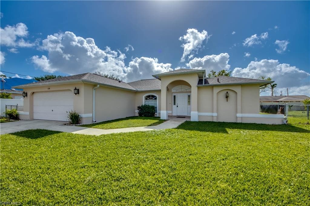 1130 SE 19th LN CAPE CORAL, FL 33990