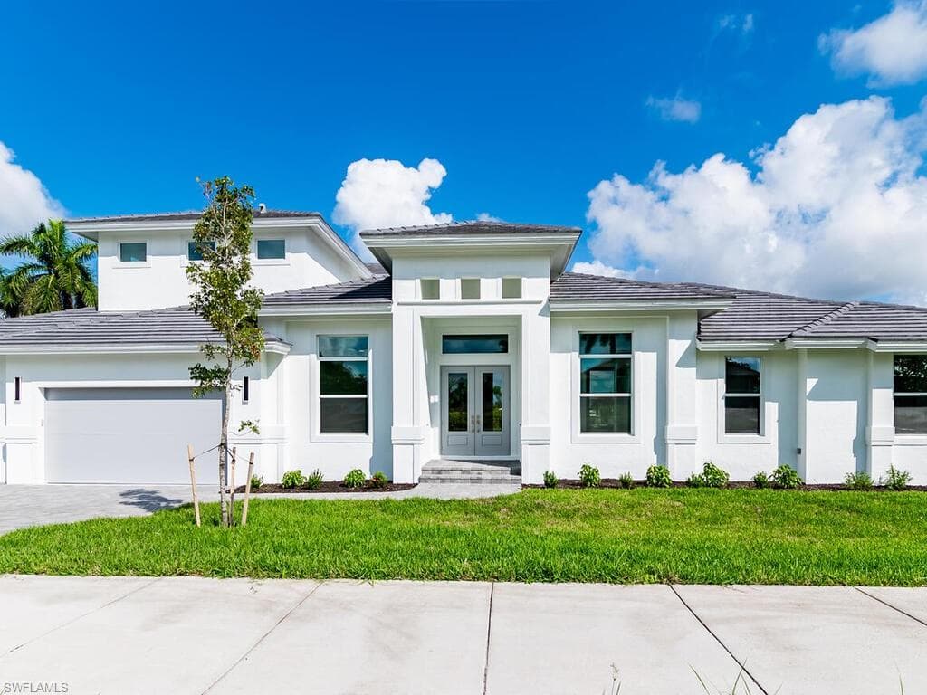 5 Covewood CT MARCO ISLAND, FL 34145