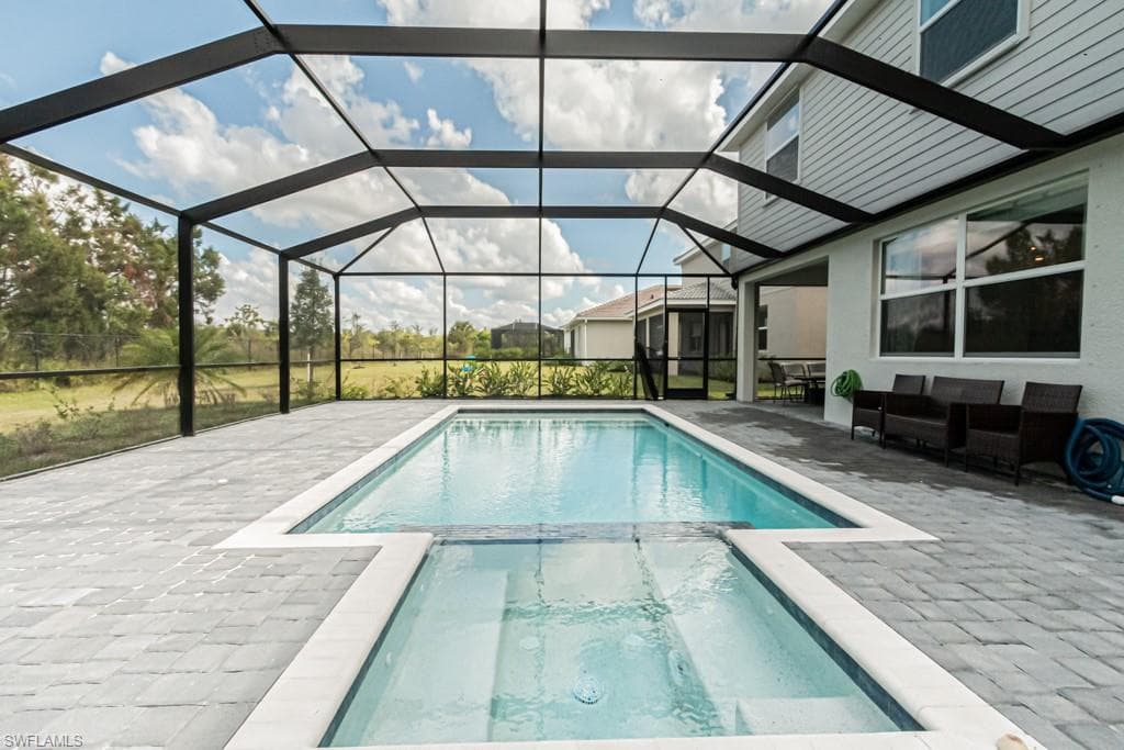 2233 Cara Cara WAY NAPLES, FL 34120