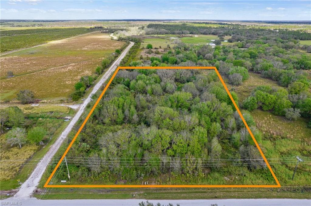 4996 Loblolly Bay RD SW LABELLE, FL 33935