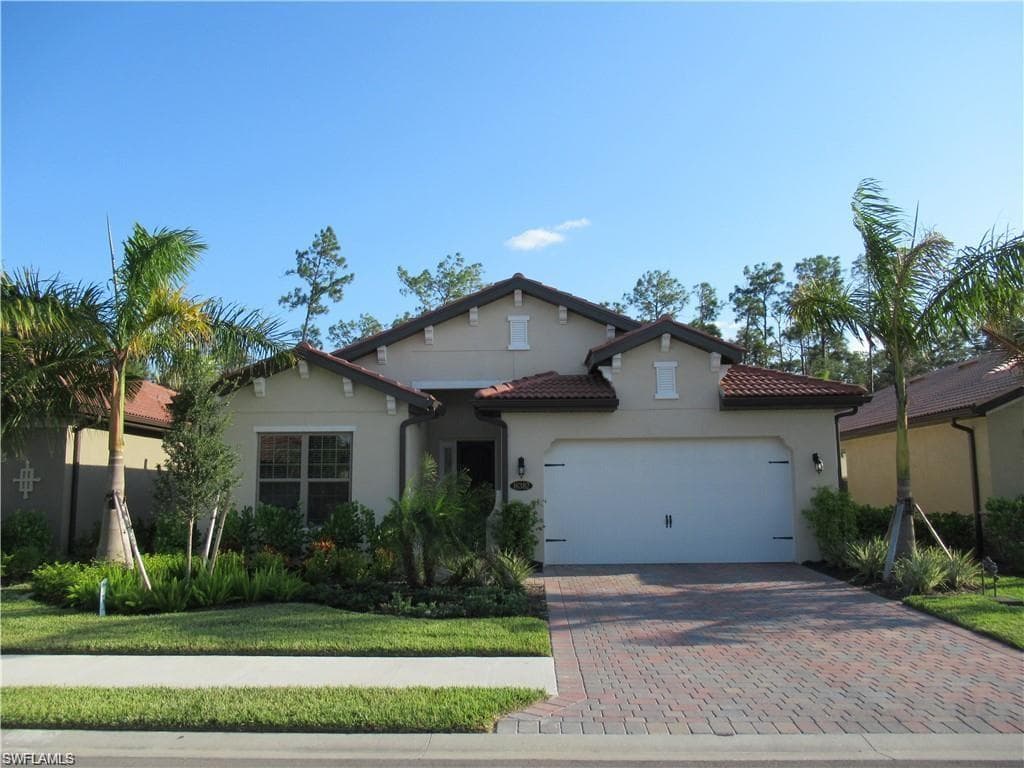 16382 Barclay CT NAPLES, FL 34110