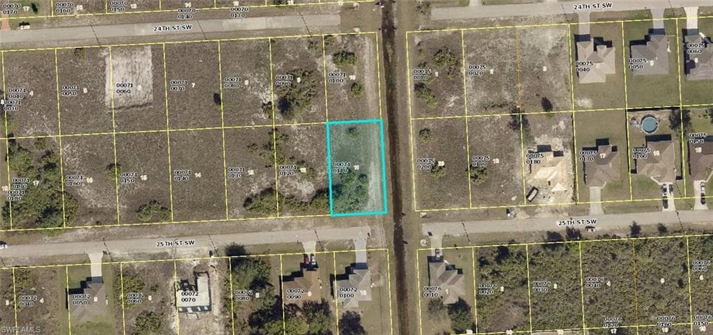 2800 25th ST SW LEHIGH ACRES, FL 33976