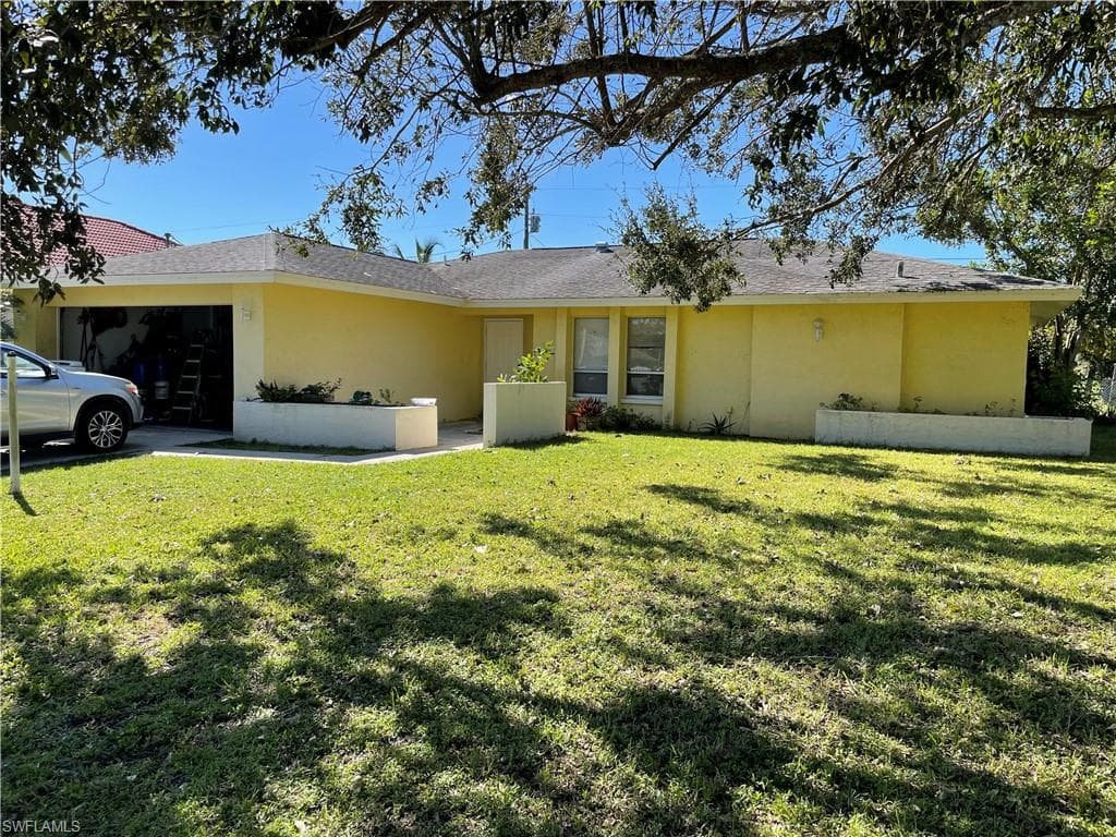 1818 Flagler AVE LEHIGH ACRES, FL 33936