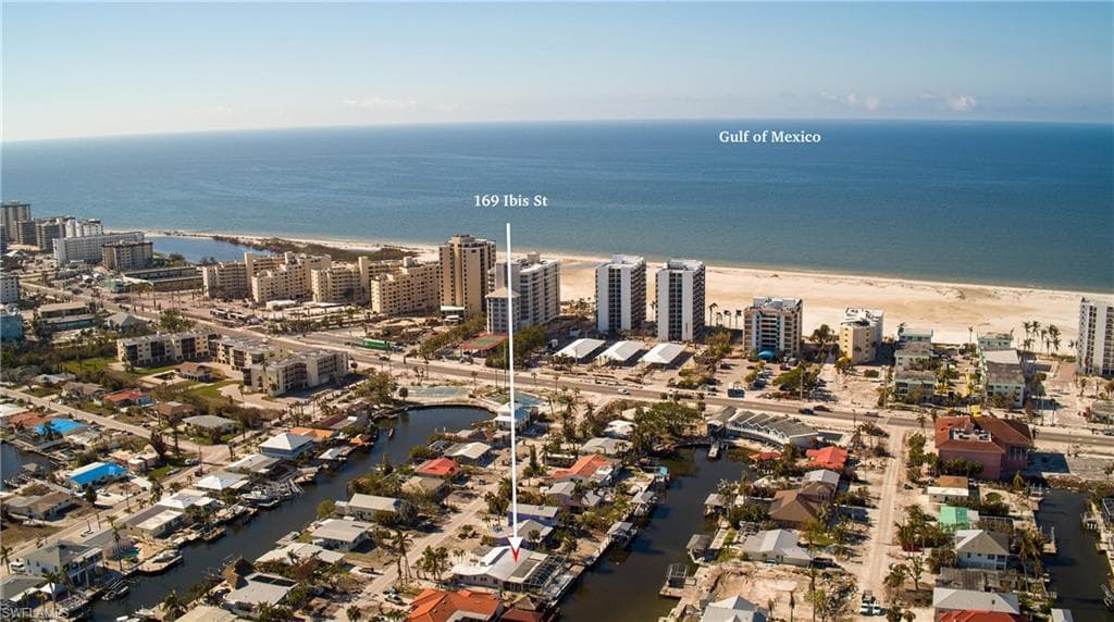 169 Ibis ST FORT MYERS BEACH, FL 33931