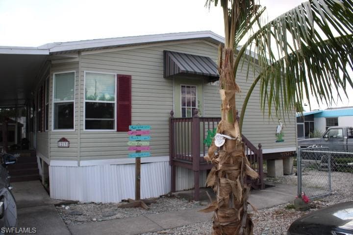 12131 Live Oak DR FORT MYERS, FL 33908