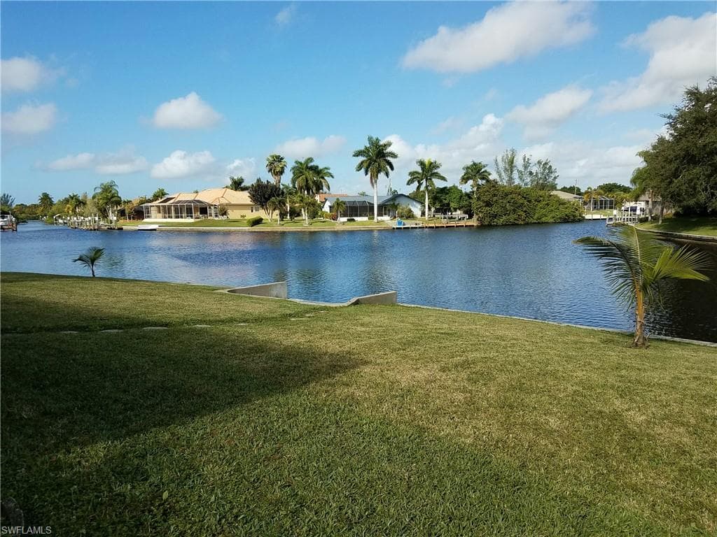 143 SW 42nd TER CAPE CORAL, FL 33914