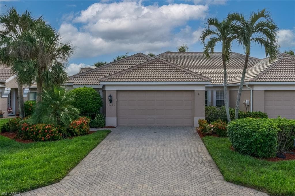 10023 Majestic AVE FORT MYERS, FL 33913