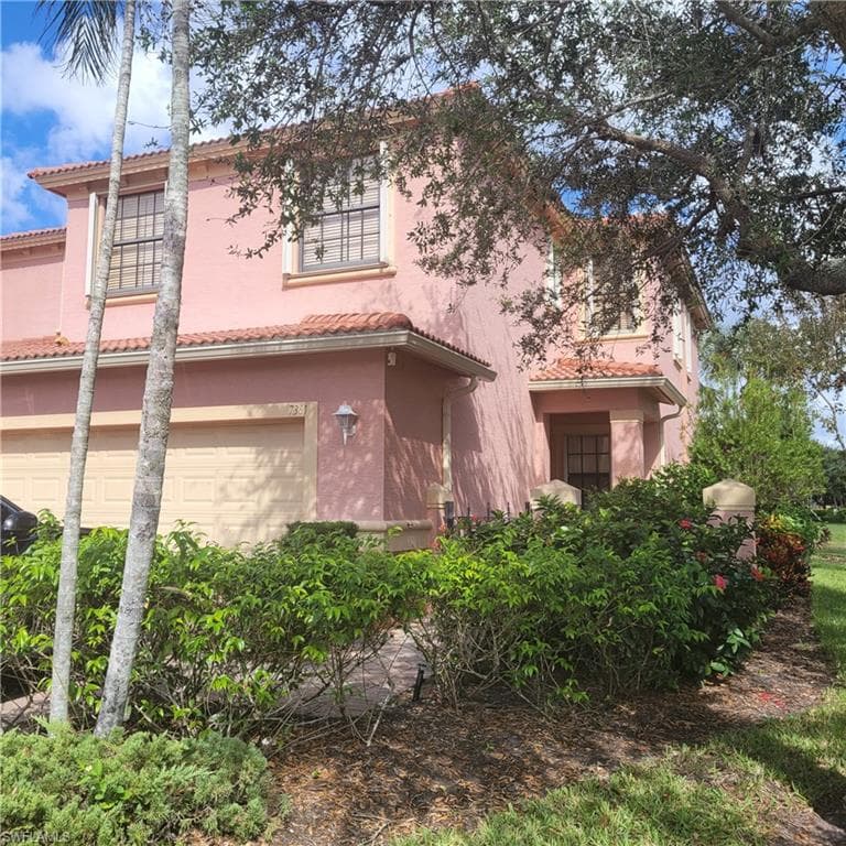 7361 Bristol CIR NAPLES, FL 34120