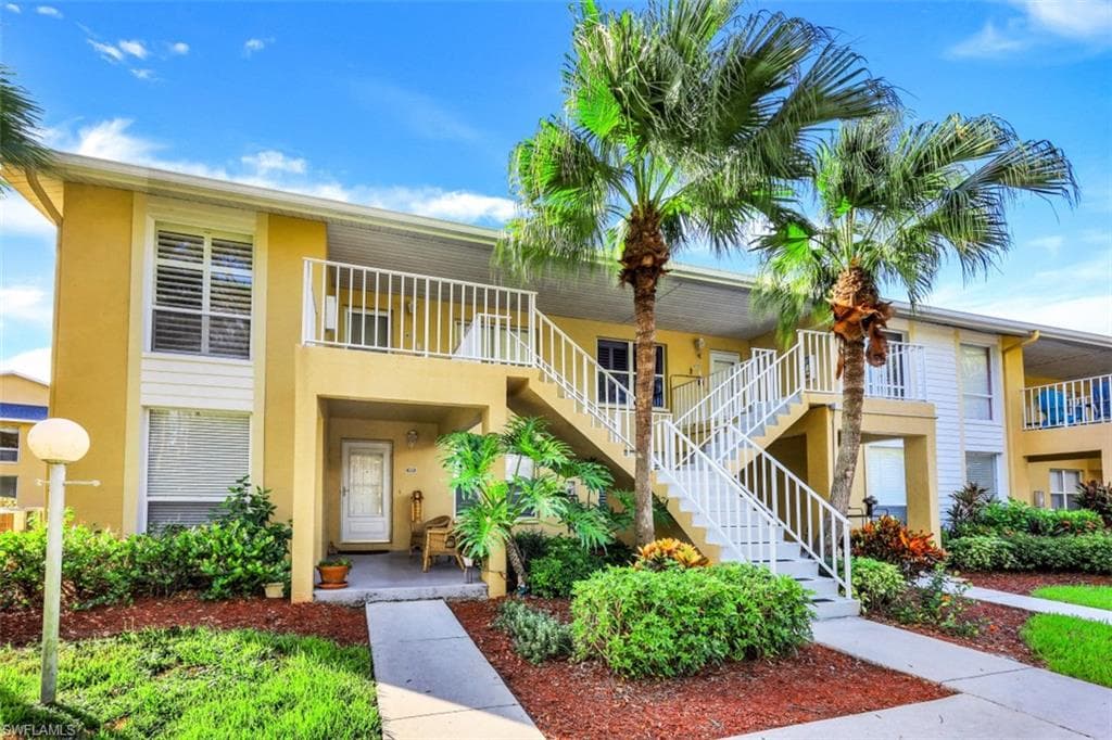 1250 Yesica Ann CIR E-201 NAPLES, FL 34110