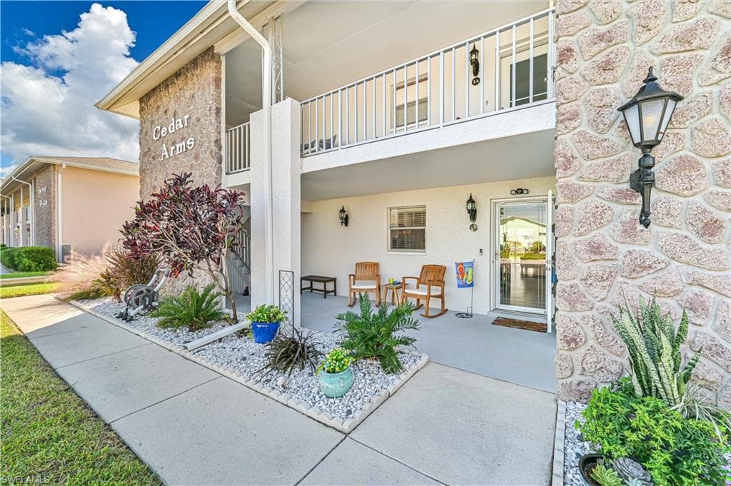 824 SE 46th ST 1A CAPE CORAL, FL 33904